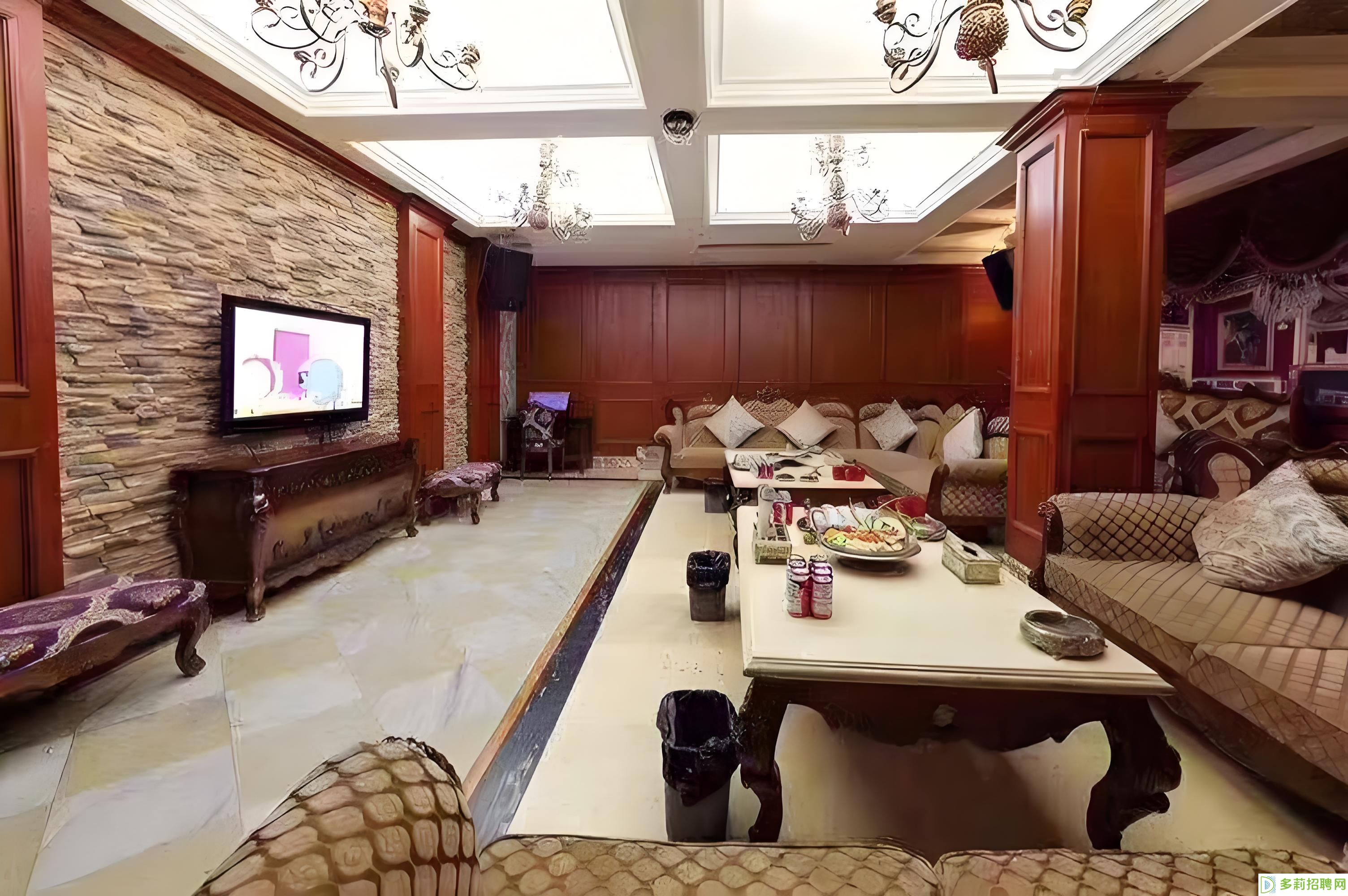 重庆夜场诚邀女神加盟：薪资万元起，欢乐与事业齐飞！